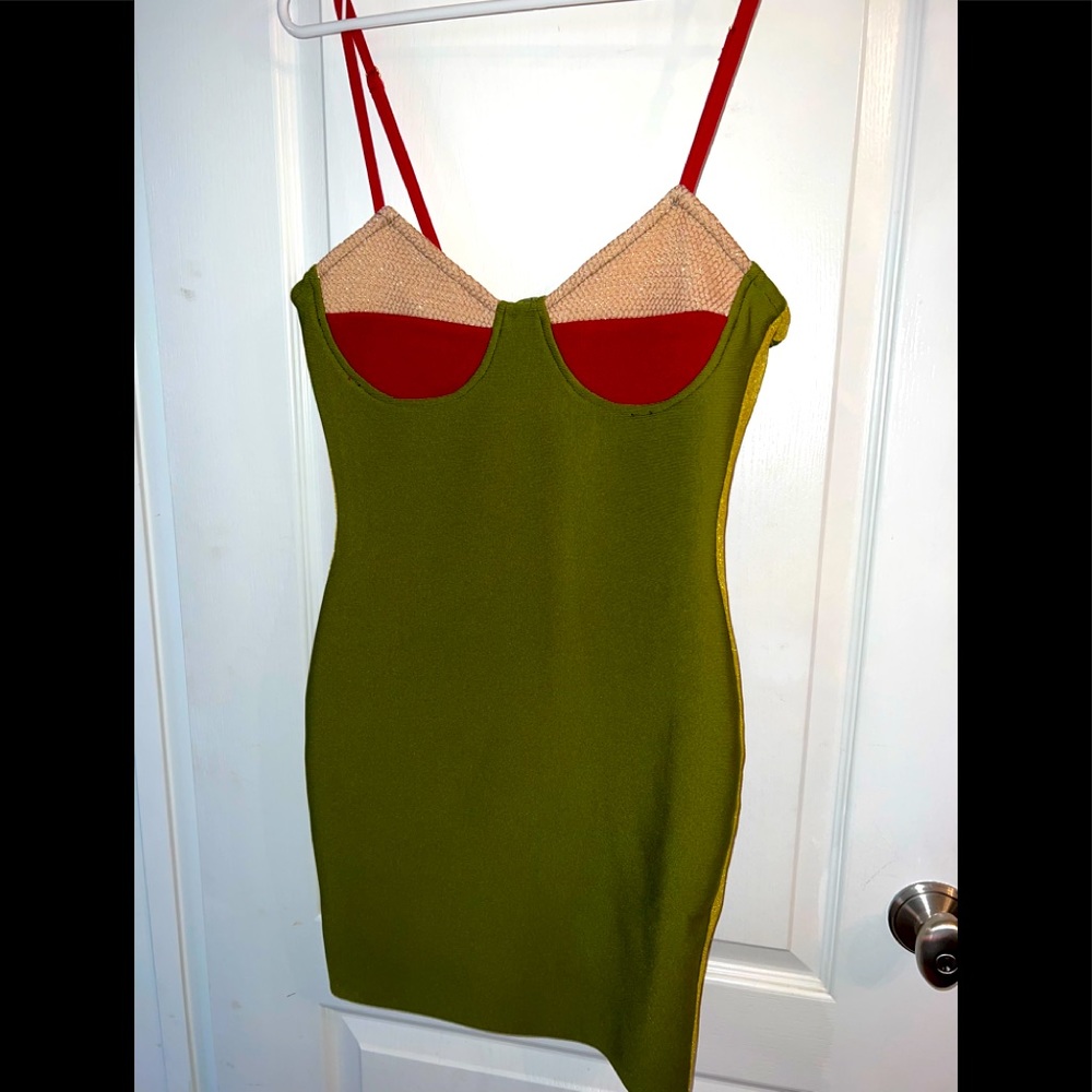 Bella Barnett Bombshell Dress Size Large